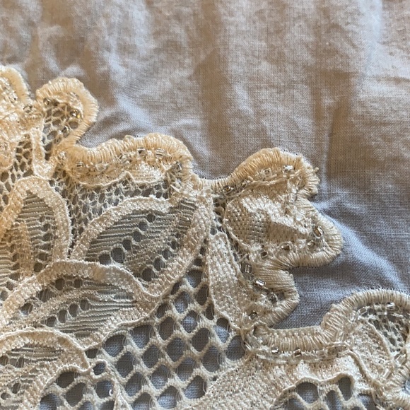 Beautiful Odd Molly Dress - Picture 10 of 10